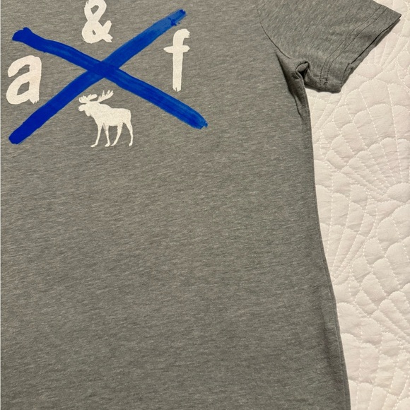 Abercrombie Kids TShirt - Size M - Picture 4 of 11